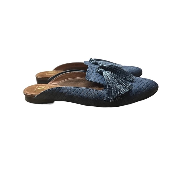 TASSEL by MARK JENKINS Mules w/ Tassels in Blue Size 6/36 — ABSOLUTELY GORGEOUS! - Picture 2 of 7